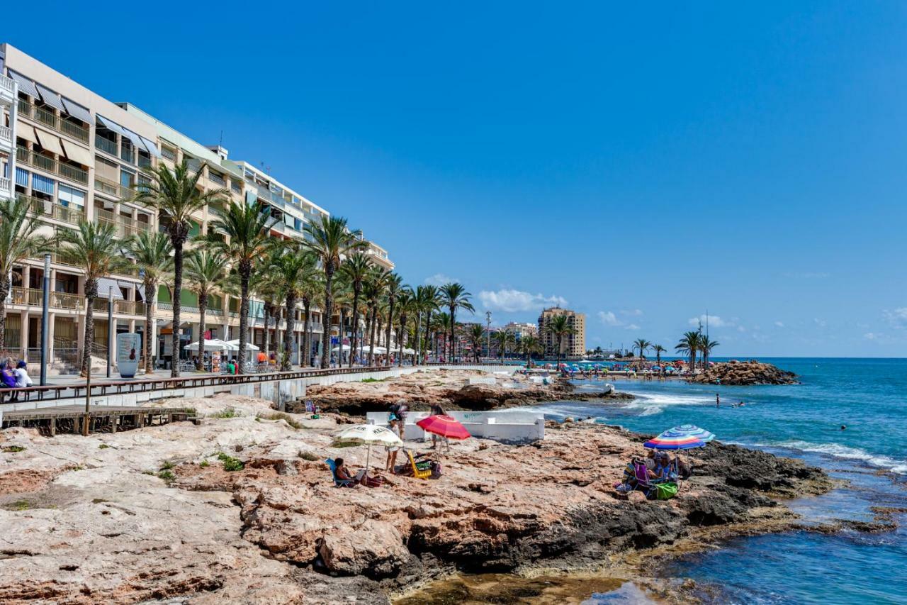 Apartament Caballero De Rodas Torrevieja Exteriör bild