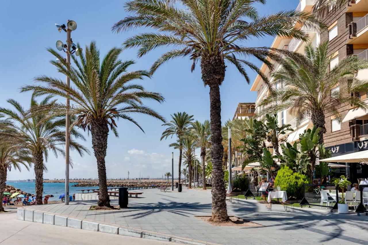 Apartament Caballero De Rodas Torrevieja Exteriör bild