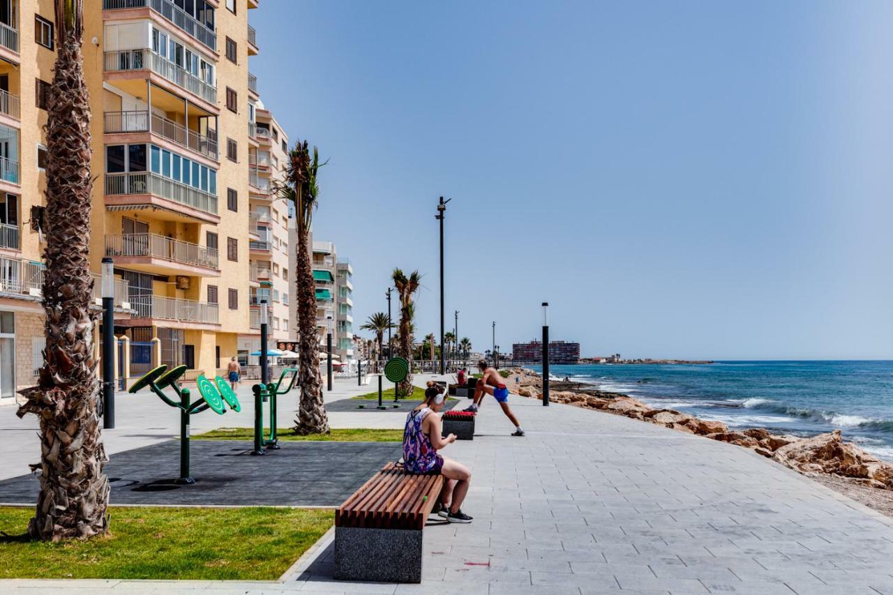 Apartament Caballero De Rodas Torrevieja Exteriör bild